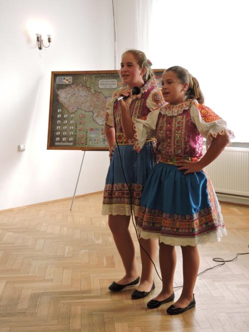 Vernis&aacute;ž v&yacute;stavy Spolu i&nbsp;samostatne